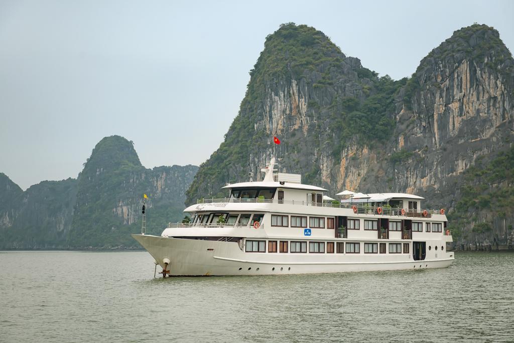 La Vela Premium Cruise - Managed By Paradise Cruises Ha Long Esterno foto