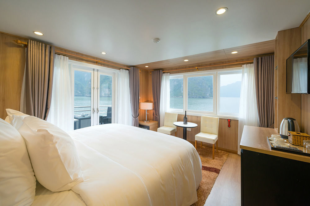 La Vela Premium Cruise - Managed By Paradise Cruises Ha Long Esterno foto